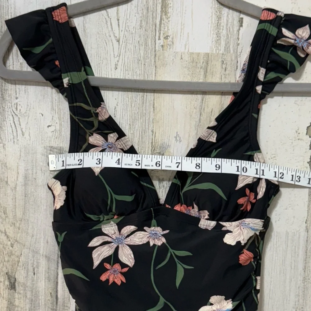 Shade & Shore Black Whit Green One Piece Swimsuit Floral V-Neckline NWT XS